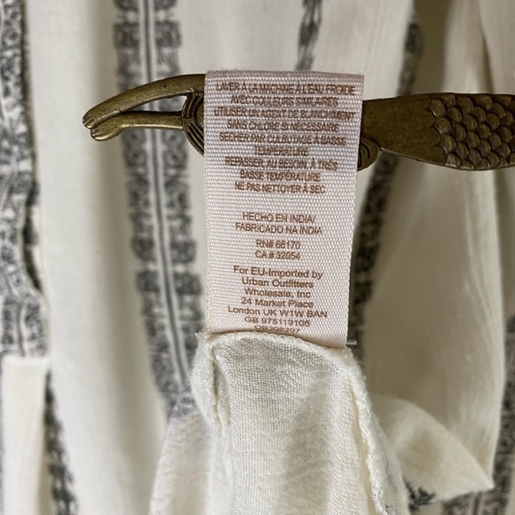 Free People Magic Pullover in Vanilla Combo - Picture 8 of 10